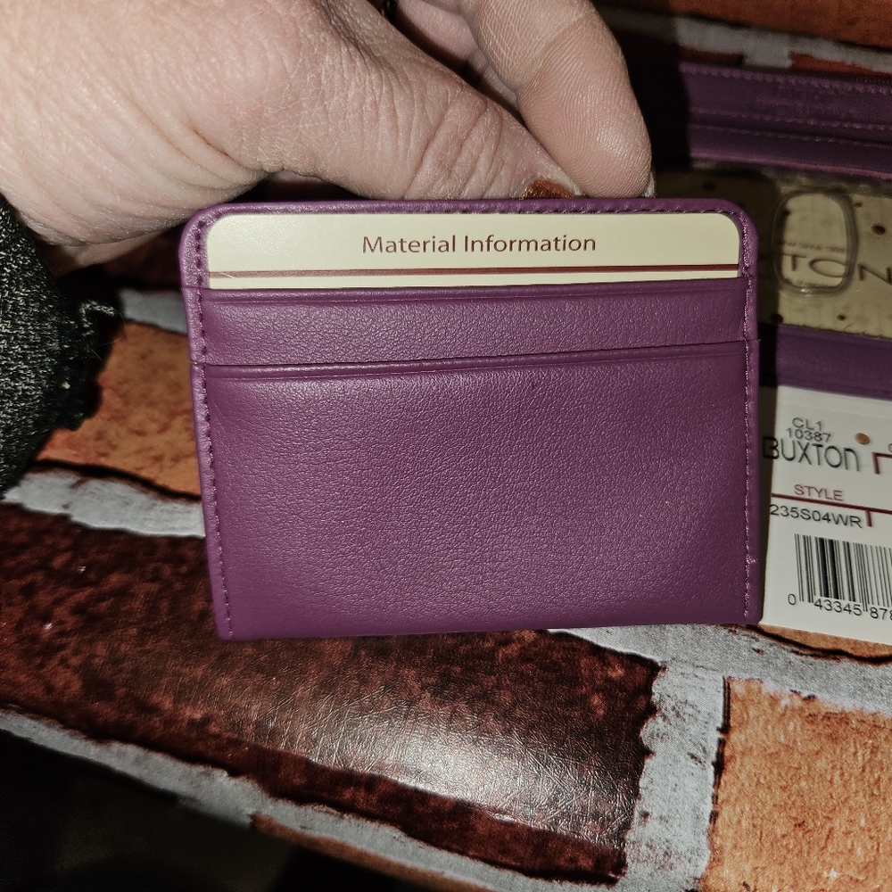 #588- Buxton Lavender Leather ID Card Coin Holder - Picture 6 of 11
